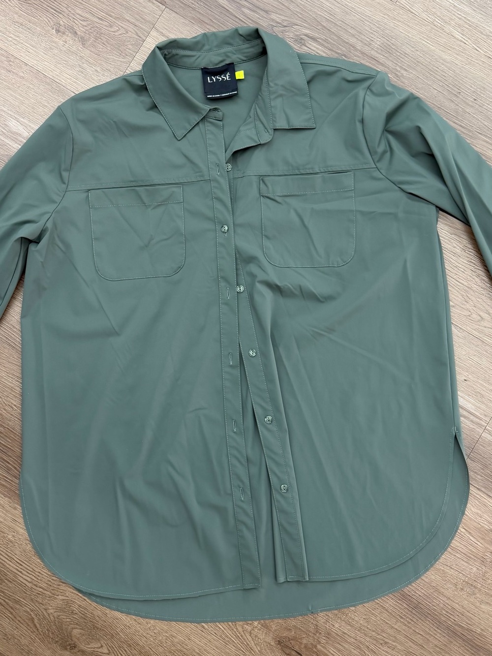 Lysse Olive Green Button-Down Shirt Sz L